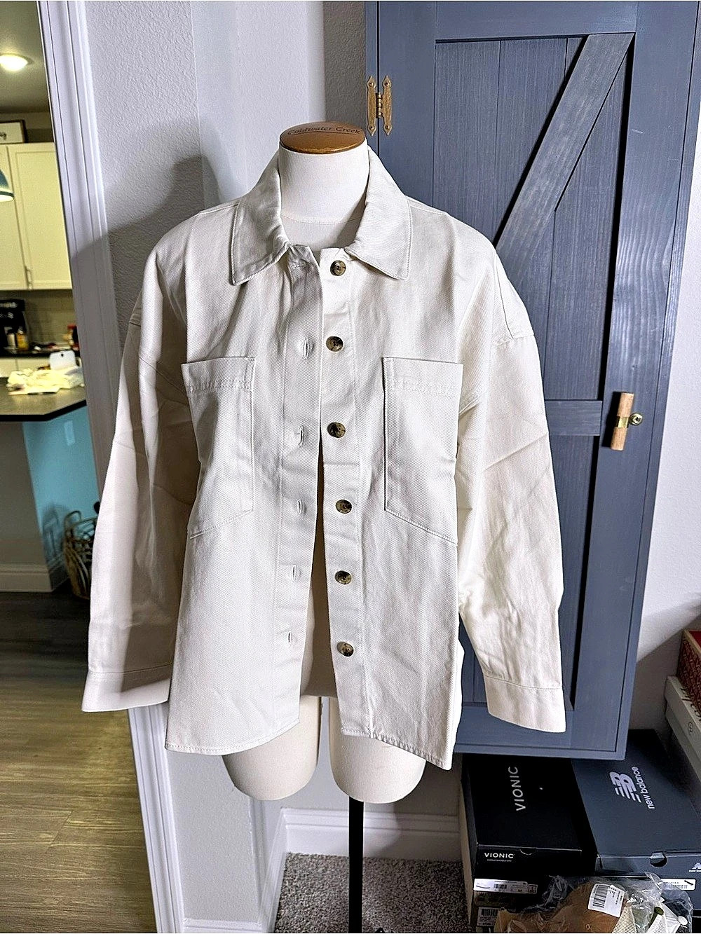 NWT Banana Republic Factory Utility Shirt Jacket in Off White Size Medium